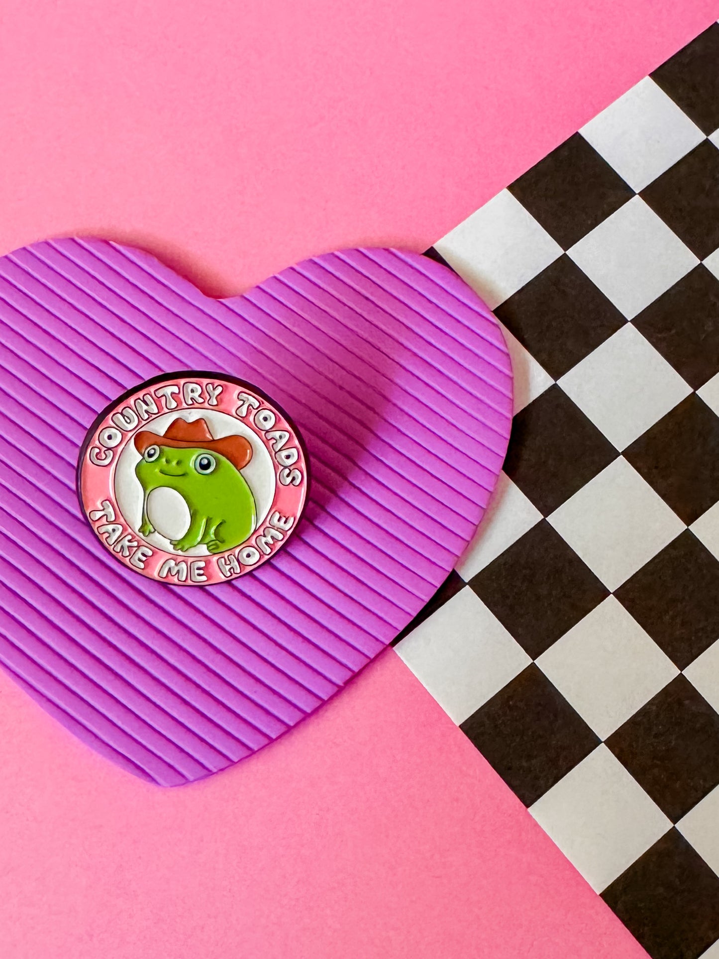 Country Toad | Enamel Pin