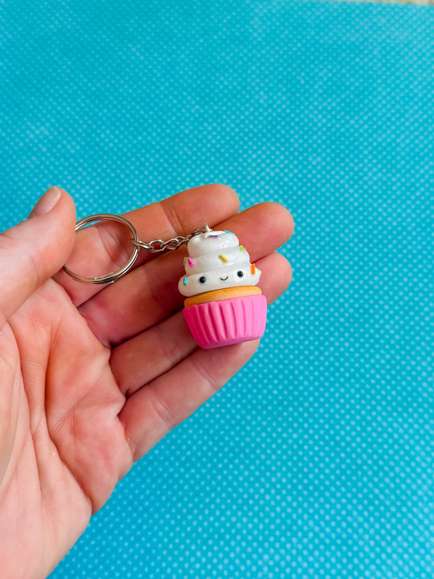 Cupcake | Clay Keychain