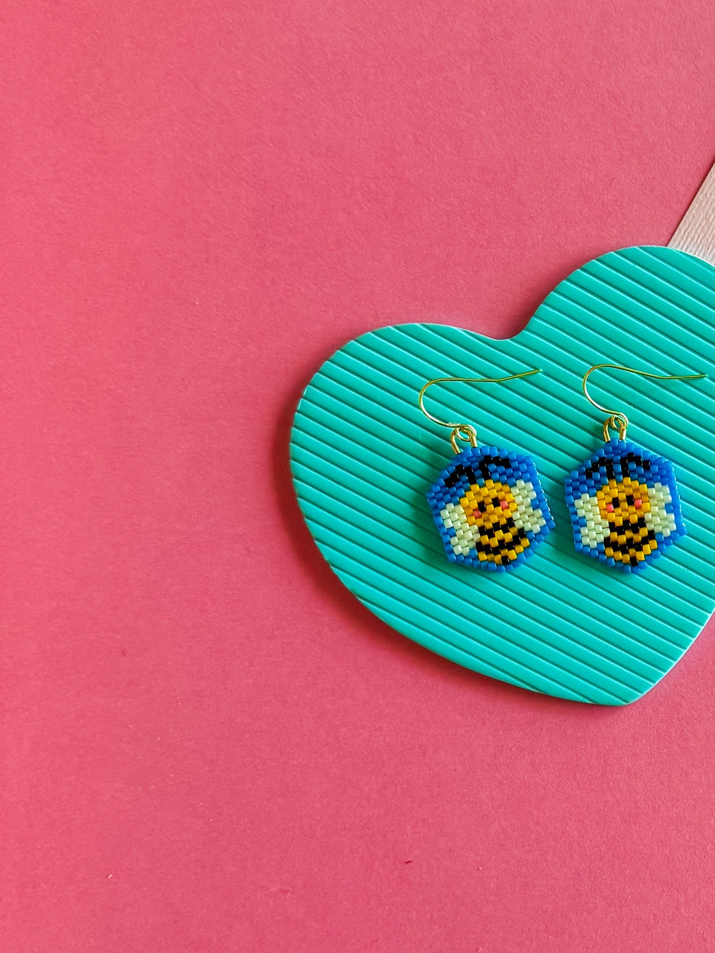 Beaded Bee Earrings | Beaded Earrings
